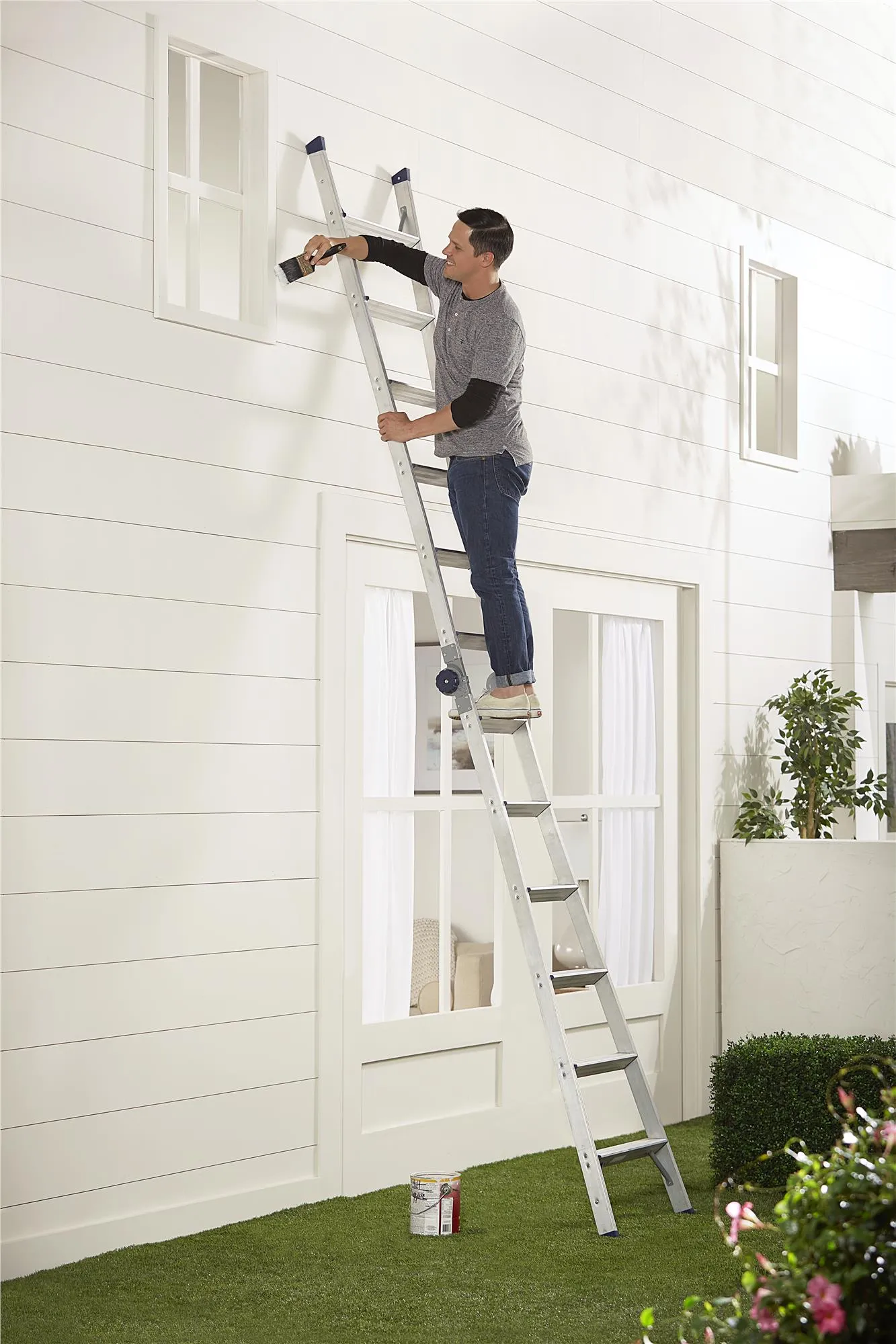 2-in-1 Step and Extension Ladder, 8 ft. 11 in. Reach