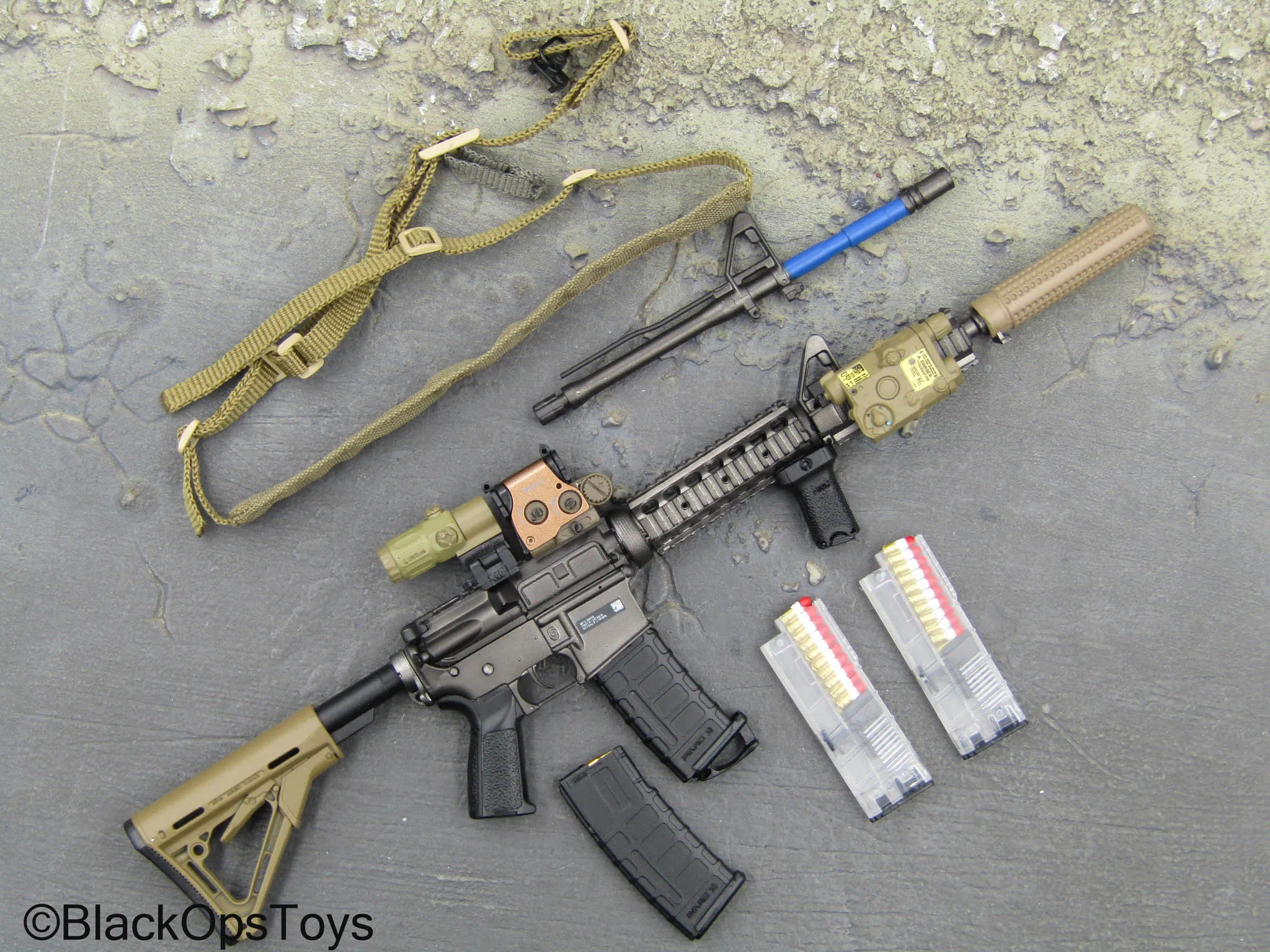 31st Marine Expeditionary Unit - MK18 Rifle w/Attachments & Training Barrel